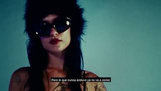 Juicy BAE amp Natalia Lacunza  una gota Lyric Video [upl. by Iramo]