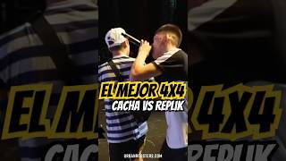 CACHA VS REPLIK  EL MEJOR 4x4 🔥💀 replik cacha dobletempo rap fms redbullbatalla freestyle [upl. by Purington]