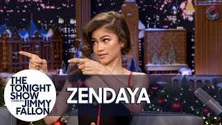 Zendaya Shows One of Her and Zac Efrons Trapeze Fails for The Greatest Showman [upl. by Wrdna]