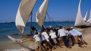 Amazing Dhow racing competitions in lamu Kenya 🇰🇪  mashindano ya jahazi lamu [upl. by Nabru]