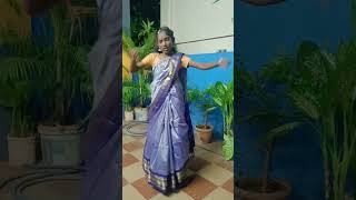 Snehithaneremix songdance entertainment tamilsongdancecover anishtrendy [upl. by Yrallam]