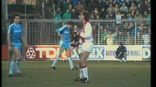 Ajax  PSV 7 februari 1988 01 [upl. by Kenwee]