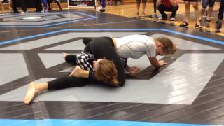 Grappling Women Nogi Fargo Submission challenge 2016 [upl. by Macilroy]