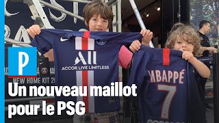 Le PSG dévoile son nouveau maillot [upl. by Joy454]