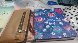 SetUp Skinny Classic amp Flipthrough Vera Bradley Daily Undated Planner [upl. by Aikel641]