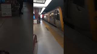 Queensland rail SMU 275 and 264 arriving at toowong station [upl. by Dari]