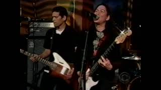 The Breeders quotHufferquot The Late Late Show 2002 July 17 [upl. by Naimerej]