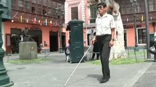 Sistema braille en las calles de Perú [upl. by Anirtruc]