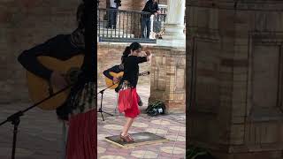 GITANA bailando flamenco en la Plaza de España de Sevilla [upl. by Tterag]