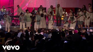 Uzuliphathe Kahle Live at the Sandton Convention Centre  Johannesburg 2018 [upl. by Aneed161]