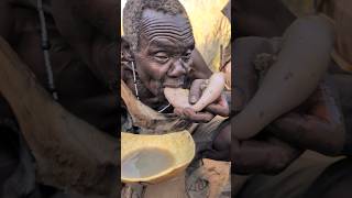 So Delicious‼️its breakfast 🔥😋 Enjoy Oldman hadzabe tribe Hunts Lifestyle [upl. by Aratak]