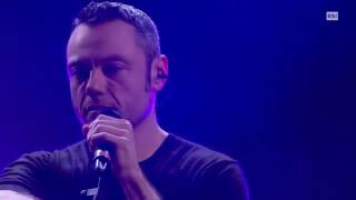 Tiziano Ferro  Potremmo ritornare  live [upl. by Nivat]