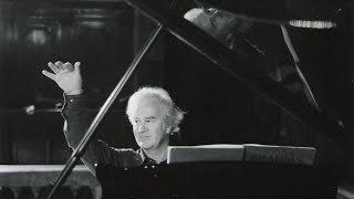 Frederic Meinders plays Mendelssohn Charakterstücke op 7 no 1 – live 2004 [upl. by Varion255]