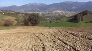 LANDINI 6500 a cingoli IL MITO ITALIANO il mitico trattore da montagna a cingoli [upl. by Uela]