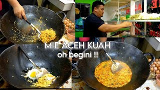 INDONESIAN STREET FOOD  MIE ACEH KUAH [upl. by Auohs]