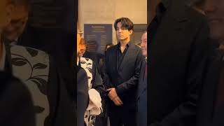 Dimash e Kanat em Paris 41124 димаш dimash 迪玛希 dqfcbrasil [upl. by Eellek774]