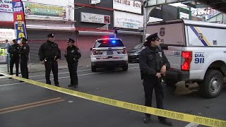 Homicide suspect shot during gun battle with SEPTA officers in Philadelphia [upl. by Meill]