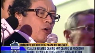 Discurso del alcalde Gustavo Petro en la Plaza de Bolívar [upl. by Sapers373]