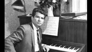 Emil Gilels plays Scarlatti 7 Sonatas 1955 [upl. by Bradski]