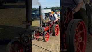 Miniature traction engine arrives at the Bedfordshire Steam and Country Fayre [upl. by Ezarra964]