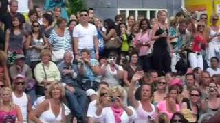 Gay Pride 2009 boot Gerard Joling [upl. by Netsryk922]