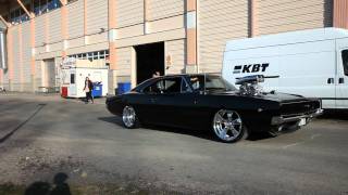 Victory burnout Supercharged Dodge Charger 68 [upl. by Hakkeber]