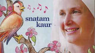 Snatam Kaur Mantras para niños [upl. by Rahr]