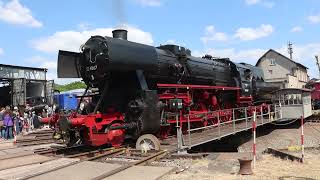 Dampflok 52 4867 auf der Drehscheibe in der Bahnwelt DarmstadtKranichstein [upl. by Nosyk609]