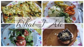 Food Diary  Bratapfel mit Plaumen und Nüssen [upl. by Niliak348]