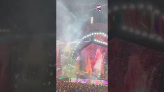 💥 INCREÍBLE FINAL en el concierto de KAROL G [upl. by Illib]