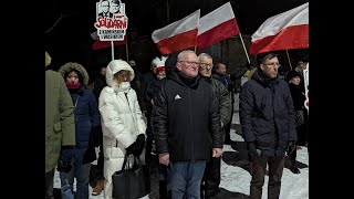 Maciej Wąsik DAJE ZNAK z celi 💥 Zakład Karny Przytuły Stare [upl. by Waldner]