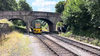 D9551 amp D9504 arrive at Wirksworth 14s60 [upl. by Harpp641]