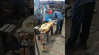 REPAIRING AXLES THROUGH WELDING AND GRINDING TRACTORS [upl. by Okiek932]