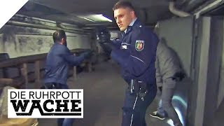 Spur in den Untergrund Versteckspiel mit Polizei  Smoliksamstag  Die Ruhrpottwache  SAT1 TV [upl. by Lebasiram]