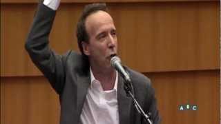 ABC EUROPA  Roberto Benigni al Parlamento europeo [upl. by Hcir932]