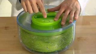 Zyliss Easy Spin Salad Spinner Demo Video [upl. by Gallager]