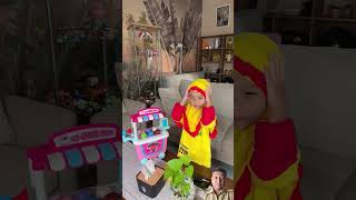 Cicak di dinding toys mainananak cicak viralvideo shortsviral [upl. by Ruhnke285]