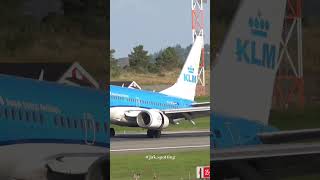 Klm 737700 landing at Flesland [upl. by Moclam]