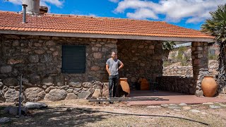 VAMOS A RESTAURAR UNA CASA DE PIEDRA ABANDONADA EN PLENO MONTE  Papagayos San Luis [upl. by Lela]