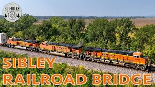 Pacing an intermodal coming off the Sibley Railroad Bridge west autorack crossing the Sibley Bridge [upl. by Brink854]