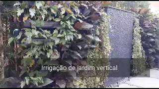 Irrigação de Jardim Vertical [upl. by Sirej]