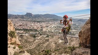 Las vías ferratas de Bolón promocionan el deporte de montaña con unas vistas espectaculares [upl. by Albertine]