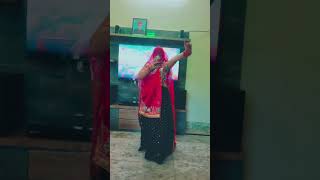 Chunneri chunneri bollywood hindisong song subscribe dancesupportmychannel youtubeshortslove [upl. by Vernier]