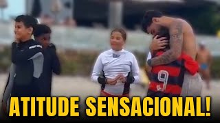 BAITA ATITUDE JOGADOR DO CORINTHIANS YURI ALBERTO ATENDENDO CRIANÇAS NA PRAIA [upl. by Yecad]