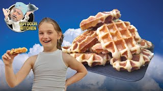 Lütticher Waffeln Originalrezept Echte Belgische Waffeln mit Perlzucker selber machen [upl. by Yddub]