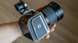 Hasselblad 907x CFV 100c Unboxing [upl. by Neill]