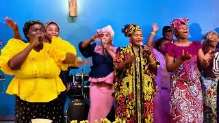 Hakuna Mungu Kama wewe bwana praise and worship [upl. by Papp]