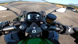 Ninja ZX6R vs Ninja 1000 SX Drag race Kawasaki Sibling rivalry [upl. by Nowell27]