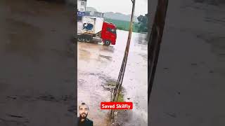 Skilful driver Saved his Truck 🚛 short [upl. by Fanchette]