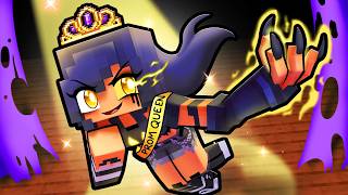 Im the QUEEN of SCARY PROM in Minecraft [upl. by Arette297]